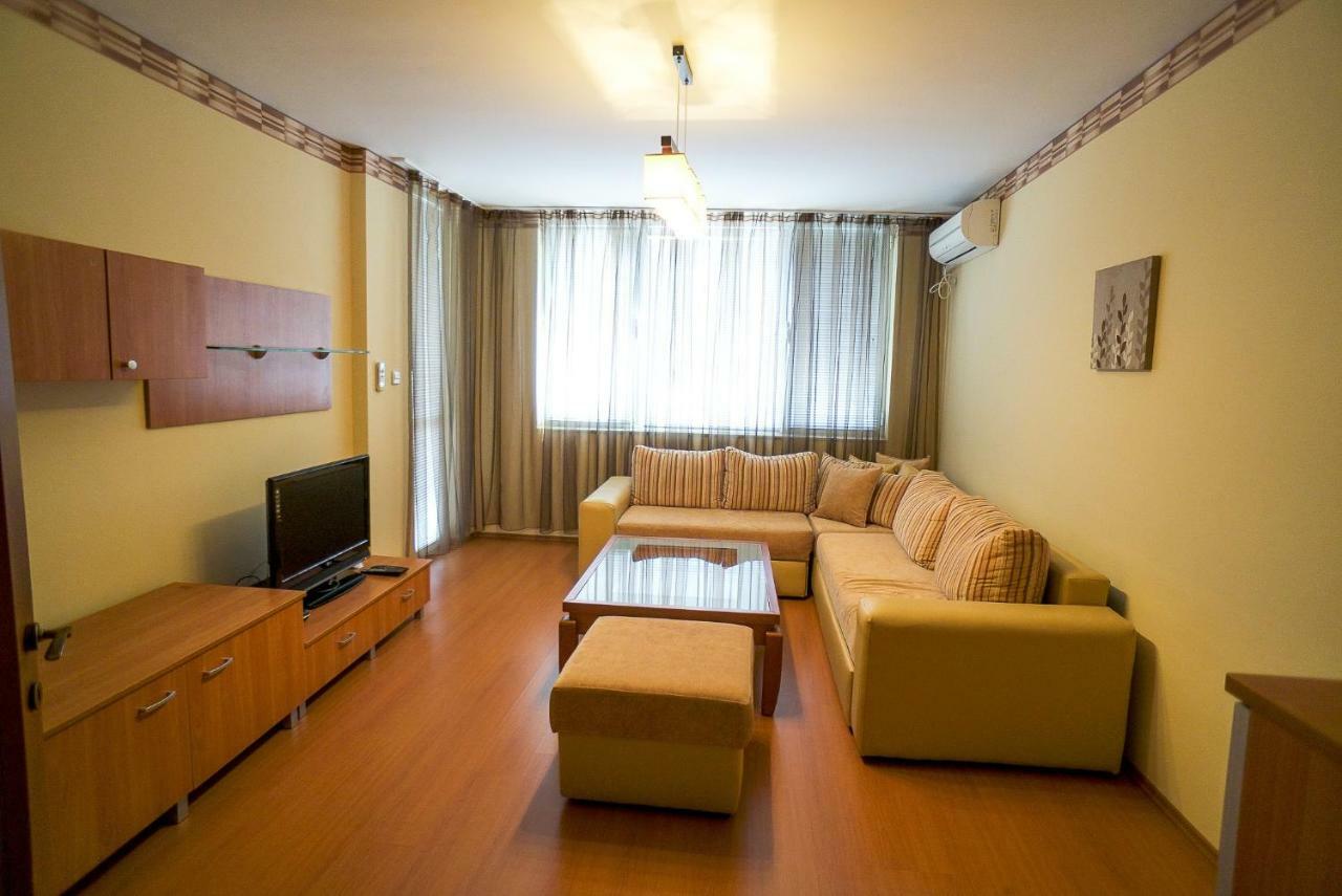 Apartment Geo Milev Plovdiv Exterior photo